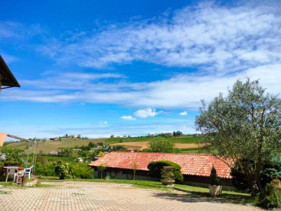 Cascina Cantaret Agriturismo Apartment Agliano Terme Exterior photo